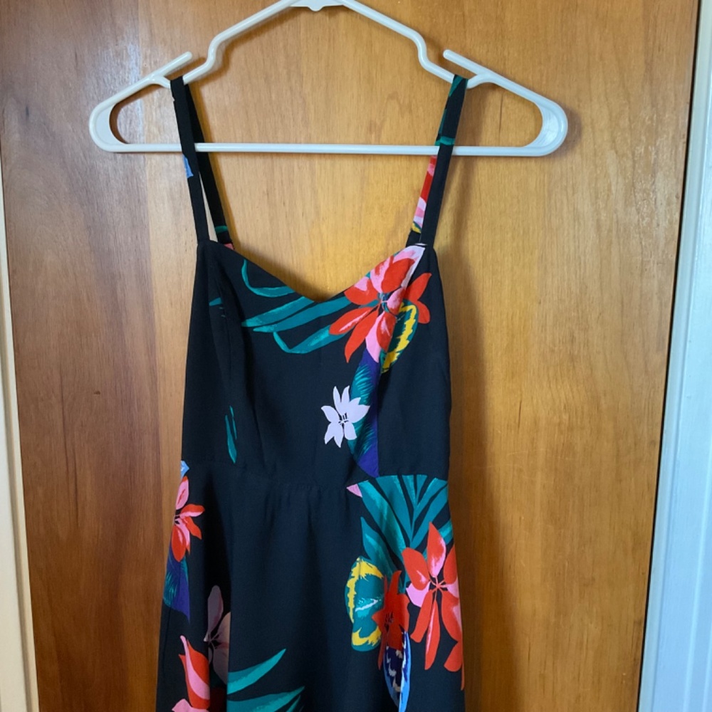 Old Navy Cami Black Floral Dress Sz XS Smocked Back Spaghetti Straps - Picture 2 of 13